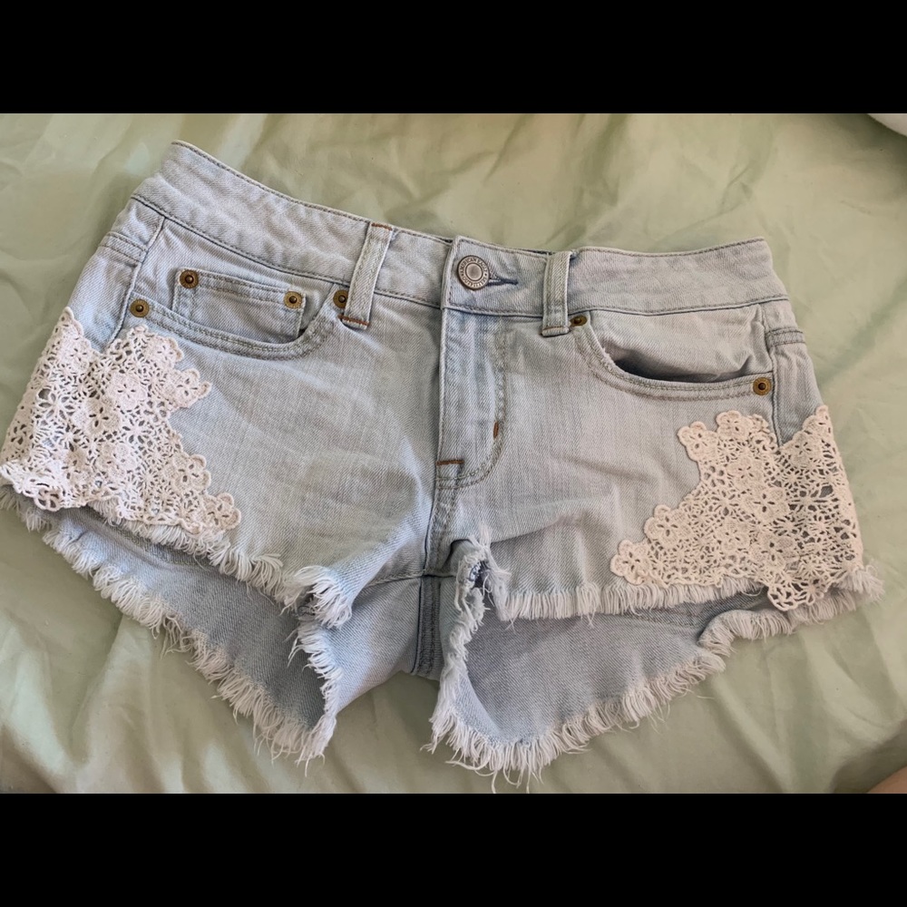 American Eagle Light Wash Crochet Detailed Shorts